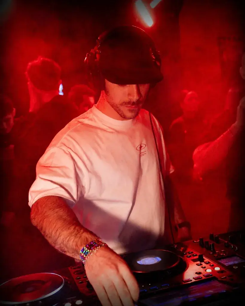ReConnect — night event, Northern Italy