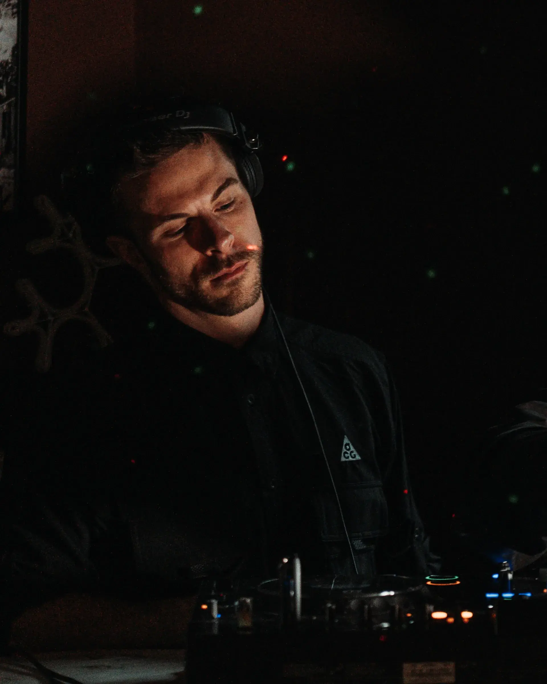 ReConnect — artist on the decks